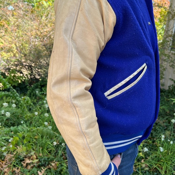 Vintage Letterman’s Varsity Jacket Wool and Leather - Picture 5 of 9
